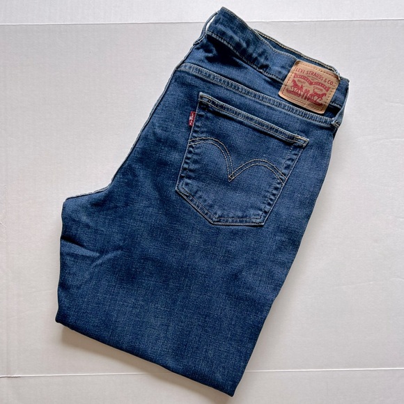 Levi’s Boyfriend - Medium Wash - Sz 33 - Picture 12 of 14